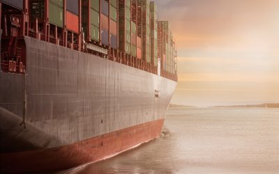 Air Freight vs. Sea Freight: Shipping International Cargo